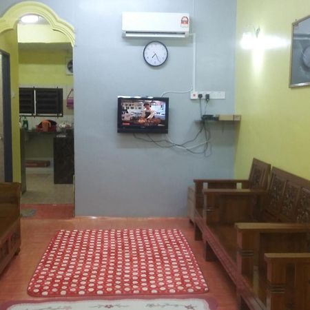 Jitra Homestay Екстер'єр фото