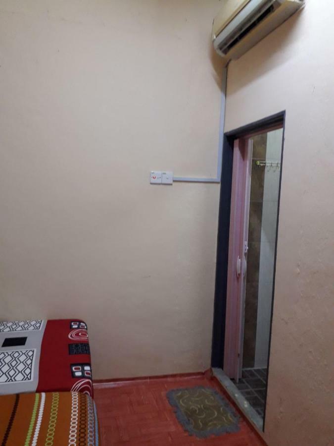 Jitra Homestay Екстер'єр фото